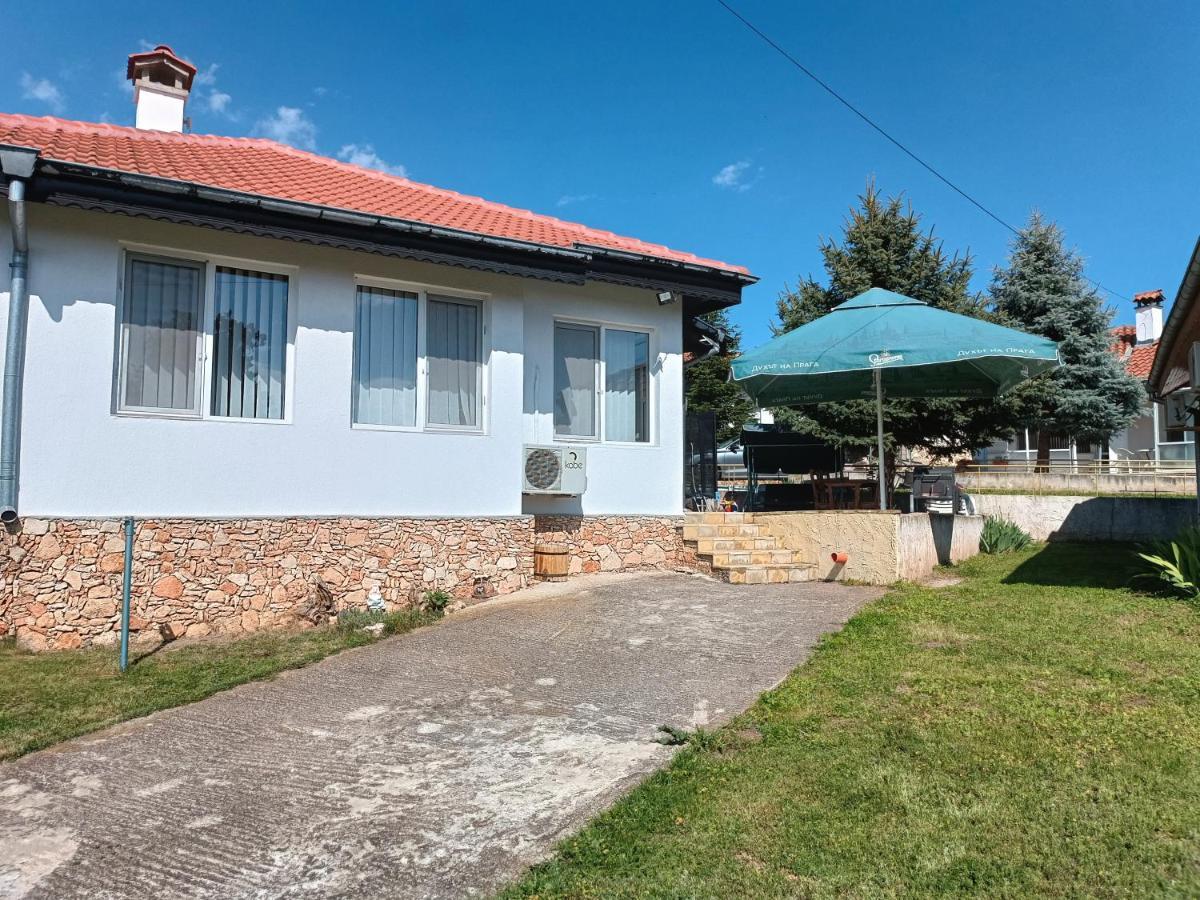 Вила Текето Obrochishte Ngoại thất bức ảnh